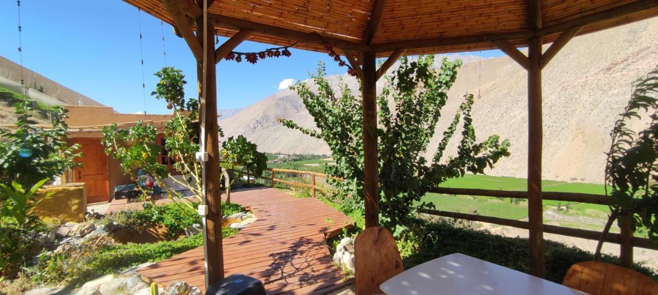 Casa Jardin De Hadas Con Vista Panoramica Pisco Elqui Exterior photo